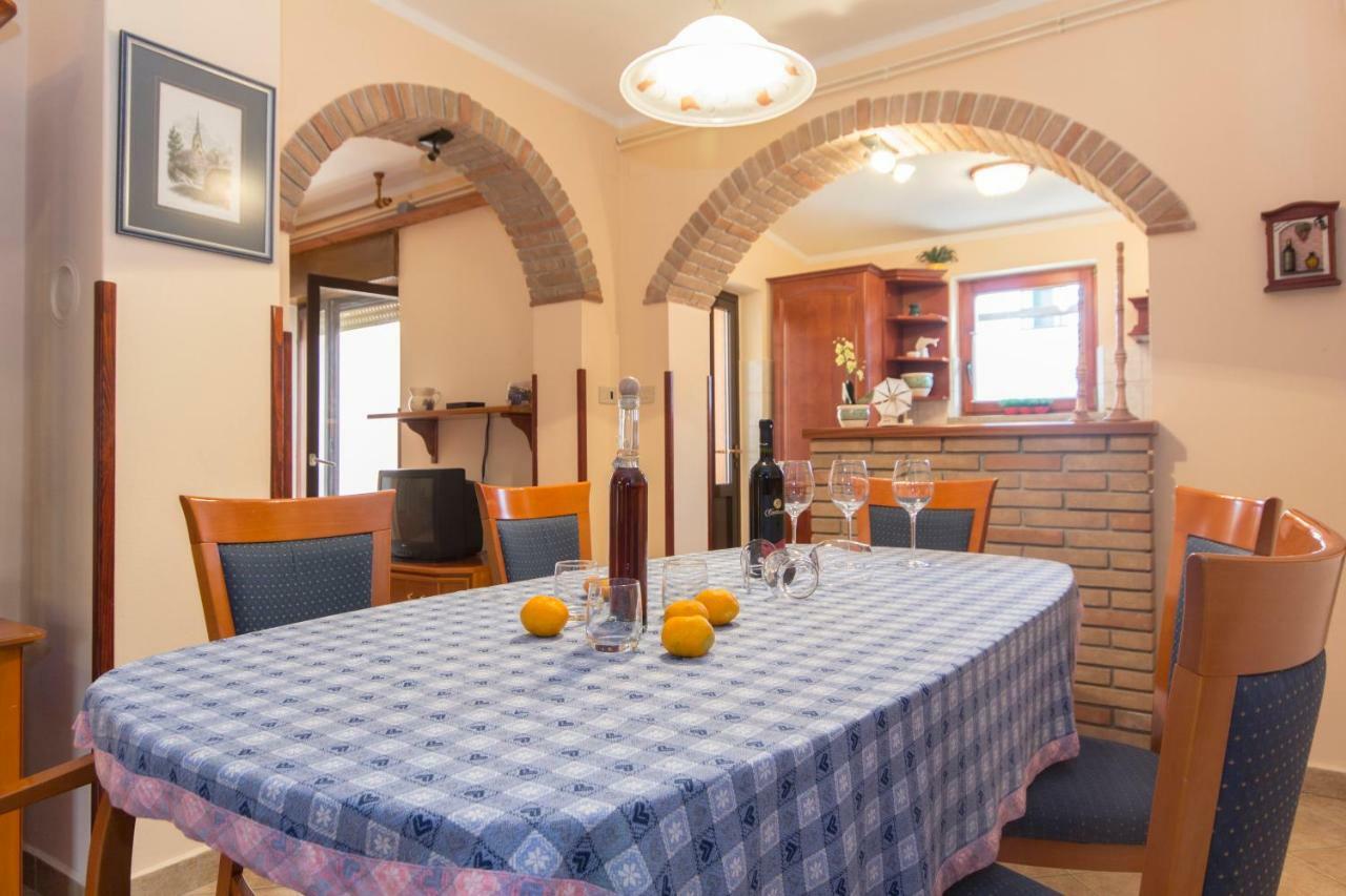 Guest House Ljubica Medulin Ngoại thất bức ảnh