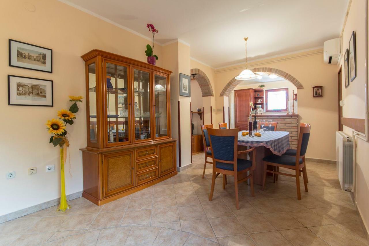 Guest House Ljubica Medulin Ngoại thất bức ảnh